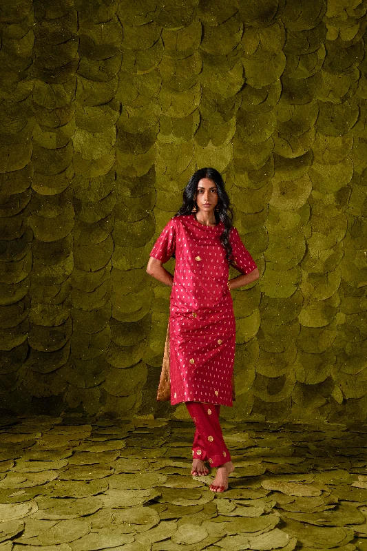 Taṅgi (ತಂಗಿ) Kurta Set in Cherry Wine Magenta