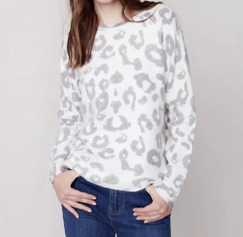 Reduced Price Crew Neck Raglan Sleeve Inside Print In Grey And White Animal Print